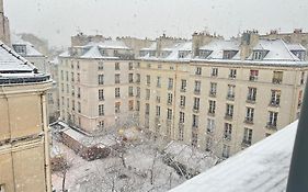 Pratic Hotel